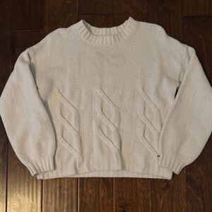 Hollister Cream Cable Knit Sweater